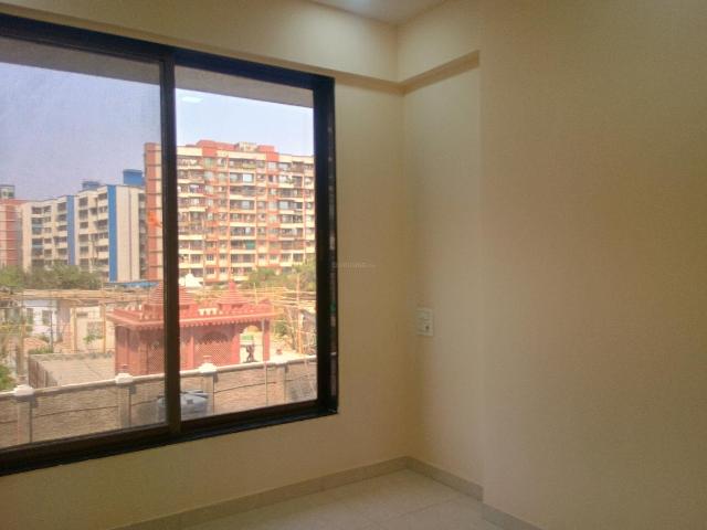 2 BHK Apartment in Kalyan West for resale Kalyan. The reference number is 19376120