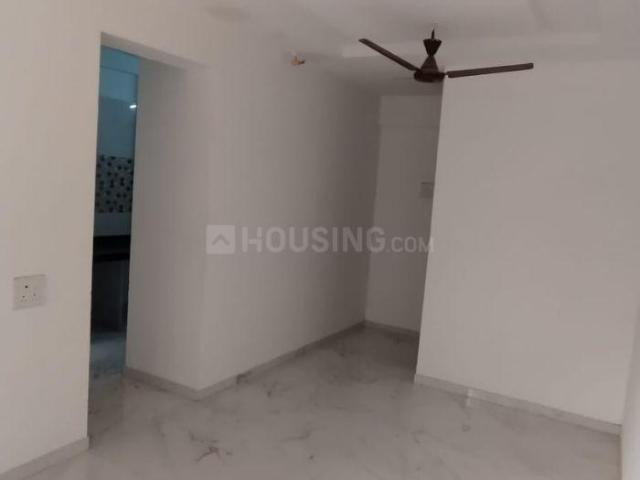 2 BHK Apartment in Kalyan West for resale Kalyan. The reference number is 20725530