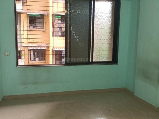 2 BHK Apartment in Kalyan West for resale Kalyan. The reference number is 20744472