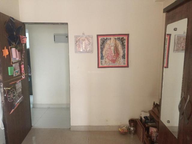 2 BHK Apartment in Kalyan West for resale Kalyan. The reference number is 20963354