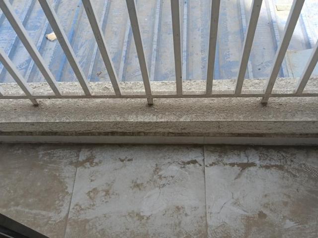 2 BHK Apartment in Kalyan West for resale Kalyan. The reference number is 20328212