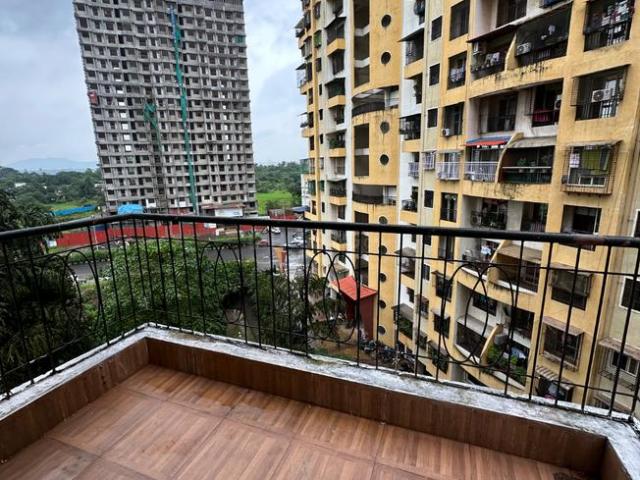2 BHK Apartment in Kalyan West for resale Kalyan. The reference number is 20395279