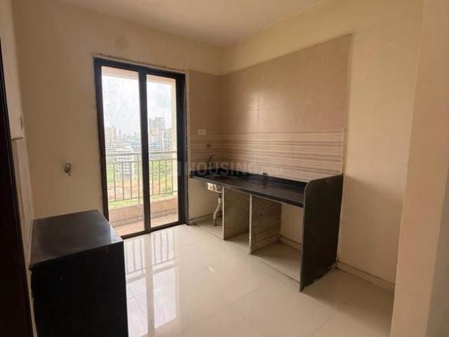 2 BHK Apartment in Kalyan West for resale Kalyan. The reference number is 21000063