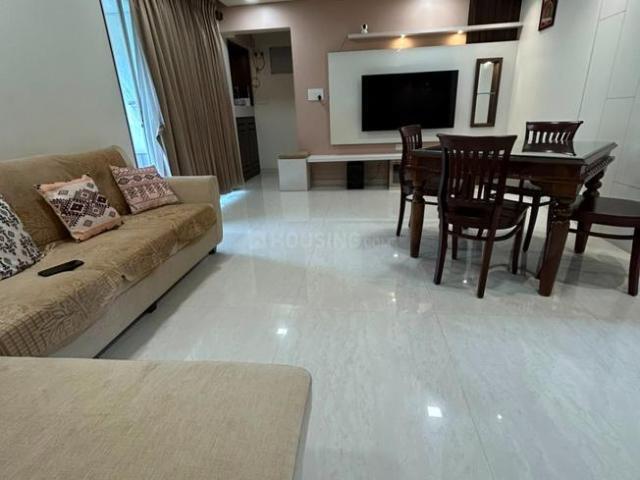 2 BHK Apartment in Kalyani Nagar for rent Pune. The reference number is 20640361