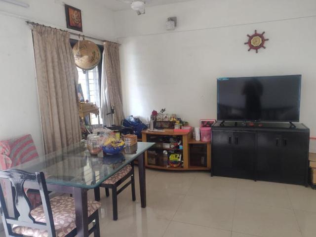2 BHK Apartment in Kalyani Nagar for rent Pune. The reference number is 20808505