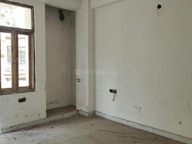 2 BHK Apartment in Kalyanpur for resale Kanpur. The reference number is 19894617
