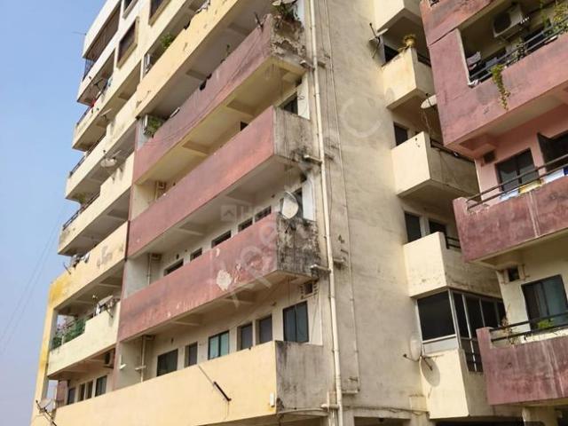 2 BHK Apartment in Kamal Vihar for resale Raipur. The reference number is 19405304