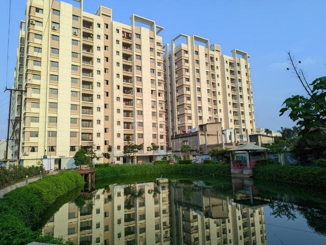 2 BHK Apartment in Kamalgazi for resale Kolkata. The reference number is 20421815