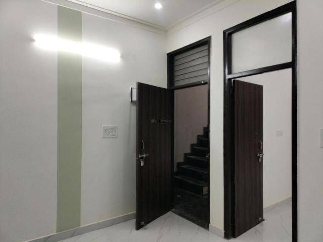 2 BHK Apartment in Kambakshpur for resale Noida. The reference number is 20167324