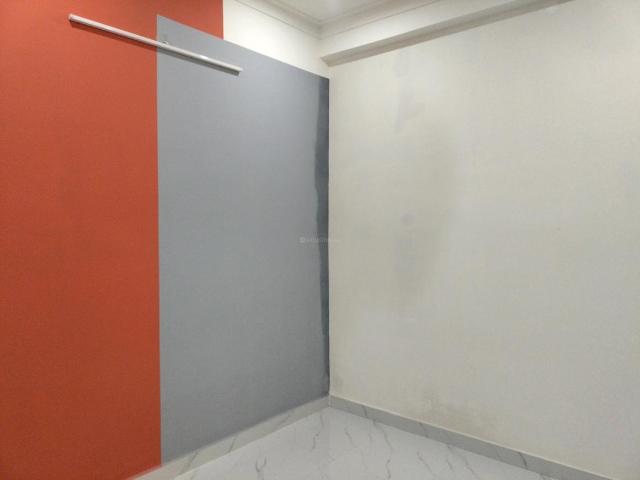 2 BHK Apartment in Kambakshpur for resale Noida. The reference number is 20184655