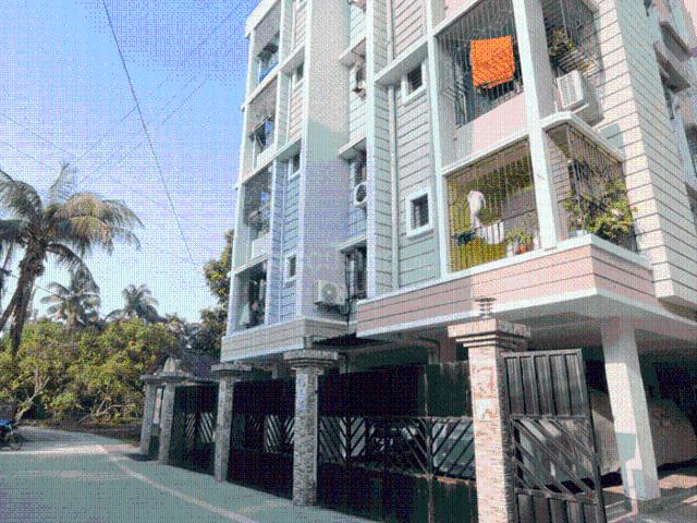 2 BHK Apartment in Kamdahari for resale Kolkata. The reference number is 19892906