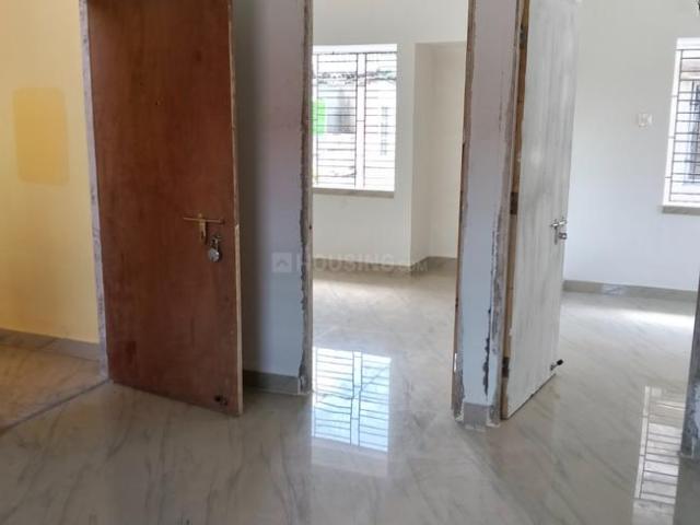 2 BHK Apartment in Kamdahari for resale Kolkata. The reference number is 20971995