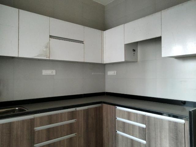 2 BHK Apartment in Kamothe for resale Navi Mumbai. The reference number is 19139645