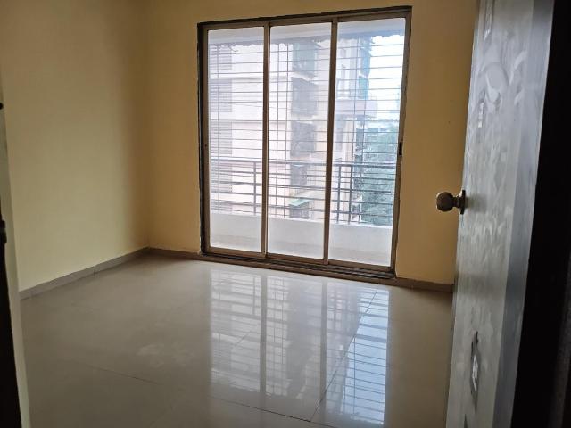 2 BHK Apartment in Kamothe for resale Navi Mumbai. The reference number is 20616159