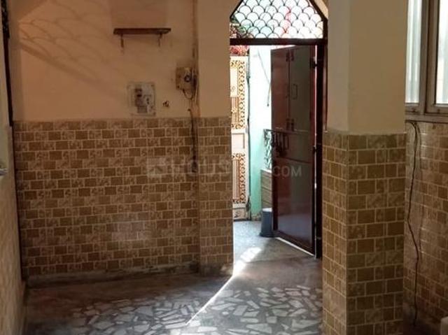 2 BHK Apartment in Kamla Nagar for resale New Delhi. The reference number is 17590402