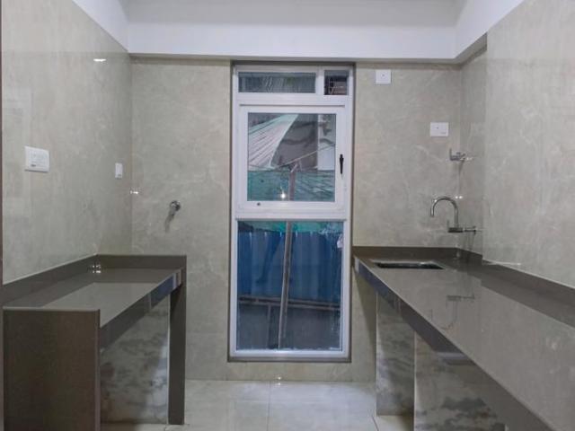 2 BHK Apartment in Kandivali East for rent Mumbai. The reference number is 15866156