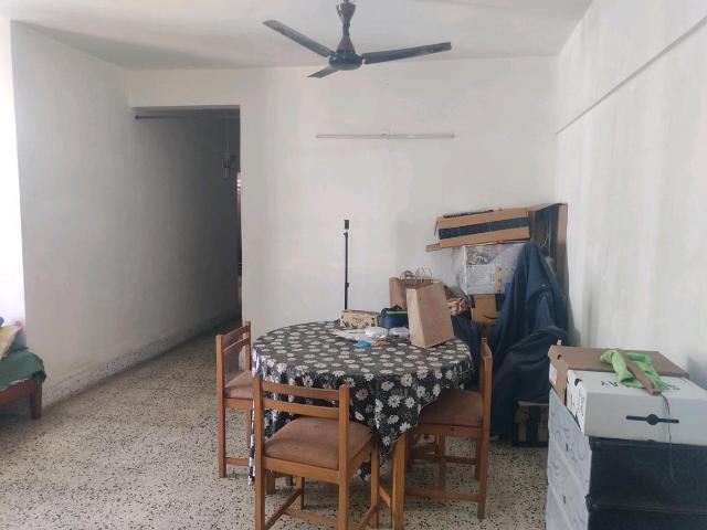 2 BHK Apartment in Kandivali East for rent Mumbai. The reference number is 16518670