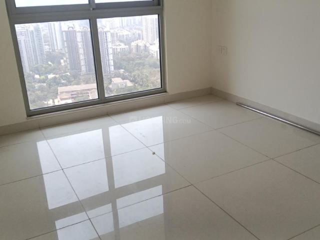 2 BHK Apartment in Kandivali East for rent Mumbai. The reference number is 18239261