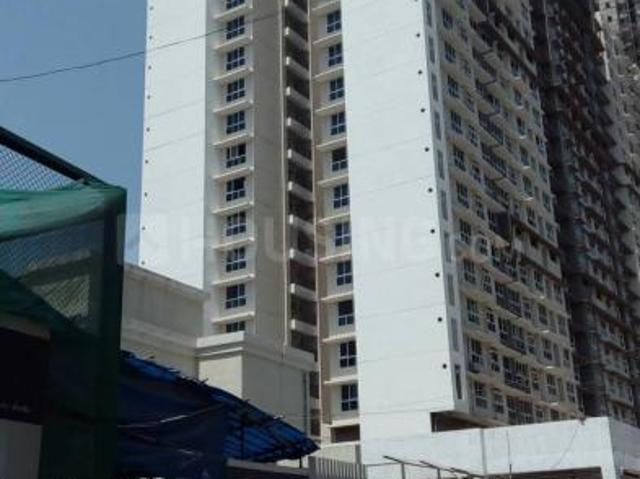 2 BHK Apartment in Kandivali East for rent Mumbai. The reference number is 18612145