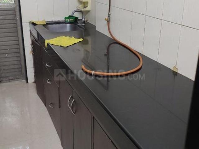 2 BHK Apartment in Kandivali East for rent Mumbai. The reference number is 19120886