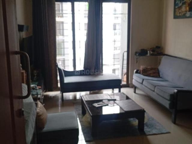 2 BHK Apartment in Kandivali East for rent Mumbai. The reference number is 19655173