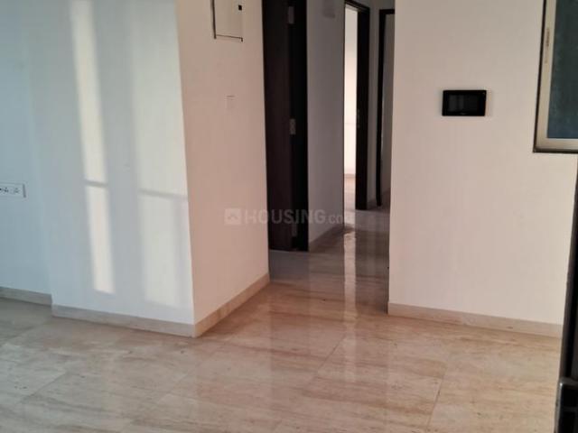 2 BHK Apartment in Kandivali East for rent Mumbai. The reference number is 19883391
