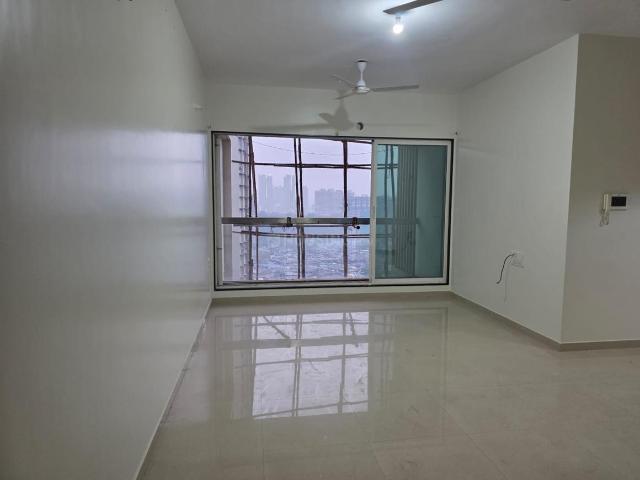 2 BHK Apartment in Kandivali East for rent Mumbai. The reference number is 19894498
