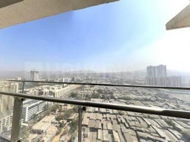 2 BHK Apartment in Kandivali East for rent Mumbai. The reference number is 13626379