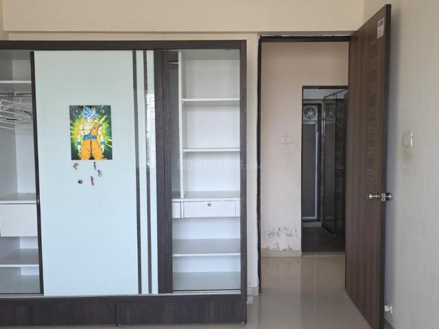 2 BHK Apartment in Kandivali East for rent Mumbai. The reference number is 13891019