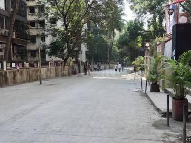 2 BHK Apartment in Kandivali East for rent Mumbai. The reference number is 20288443
