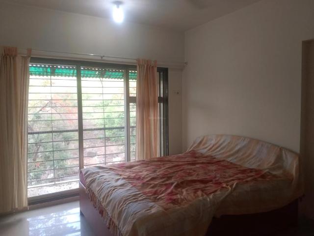 2 BHK Apartment in Kandivali East for rent Mumbai. The reference number is 20429603