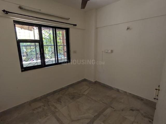 2 BHK Apartment in Kandivali East for rent Mumbai. The reference number is 20459926