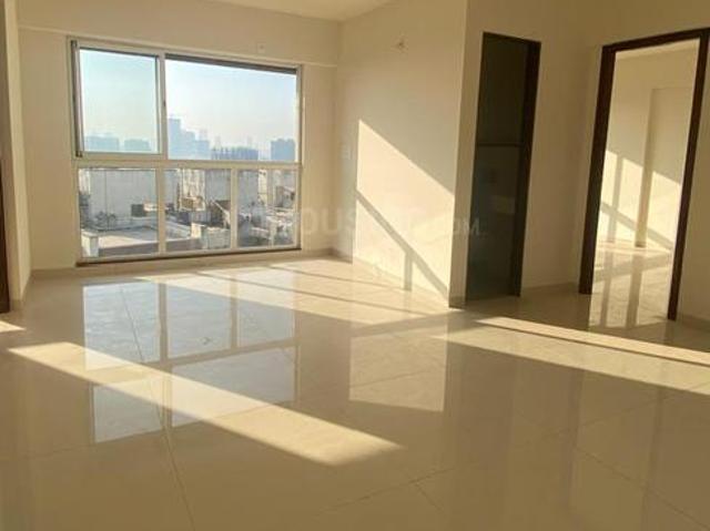 2 BHK Apartment in Kandivali East for rent Mumbai. The reference number is 20515652
