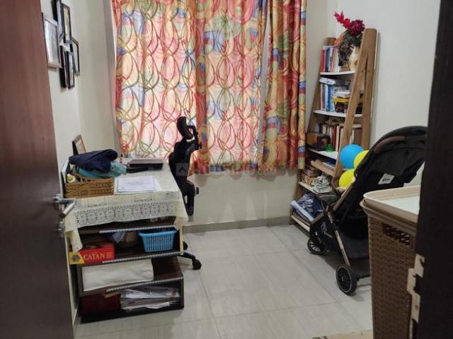 2 BHK Apartment in Kandivali East for rent Mumbai. The reference number is 20562342