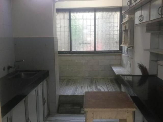 2 BHK Apartment in Kandivali East for rent Mumbai. The reference number is 20588118