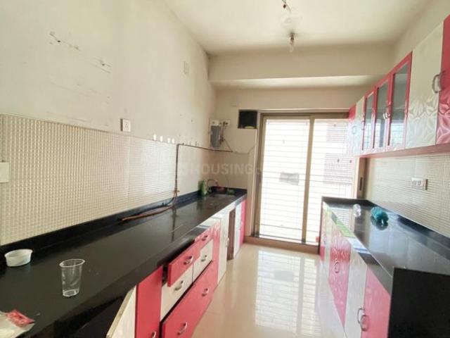 2 BHK Apartment in Kandivali East for rent Mumbai. The reference number is 20605584