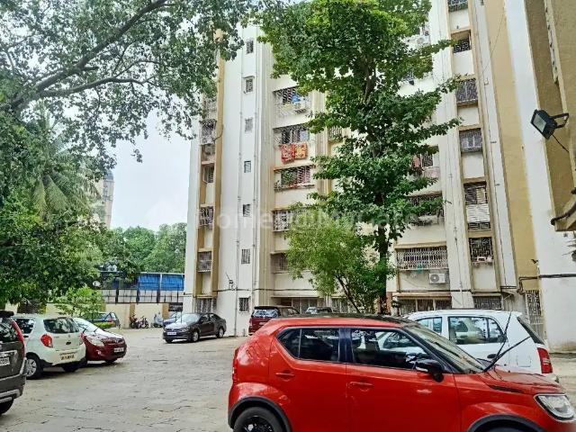 2 BHK Apartment in Kandivali East for rent Mumbai. The reference number is 20614102
