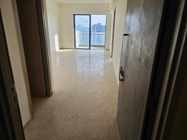2 BHK Apartment in Kandivali East for rent Mumbai. The reference number is 20622427