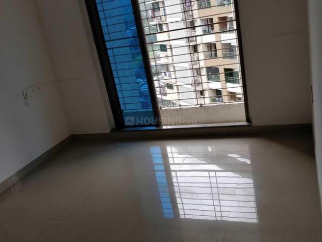 2 BHK Apartment in Kandivali East for rent Mumbai. The reference number is 20649846