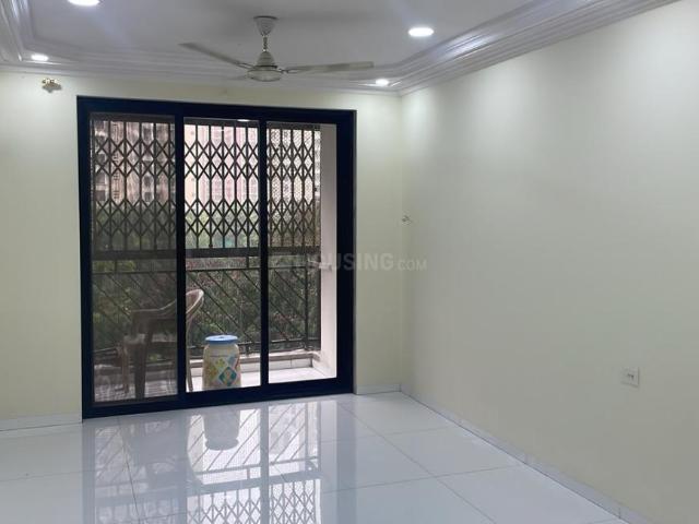 2 BHK Apartment in Kandivali East for rent Mumbai. The reference number is 20661858