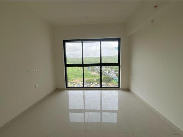 2 BHK Apartment in Kandivali East for rent Mumbai. The reference number is 20671658