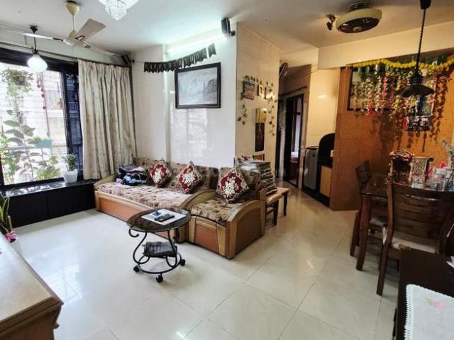 2 BHK Apartment in Kandivali East for rent Mumbai. The reference number is 20694559