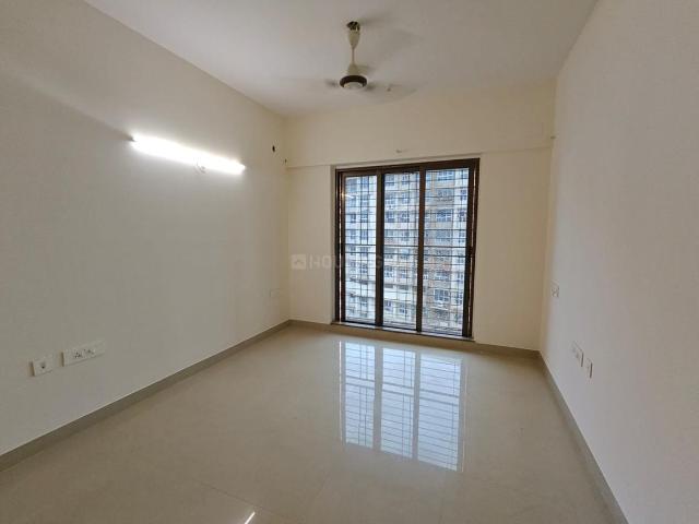2 BHK Apartment in Kandivali East for rent Mumbai. The reference number is 20727386