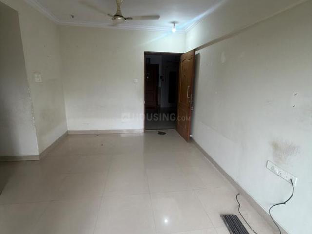 2 BHK Apartment in Kandivali East for rent Mumbai. The reference number is 20720012