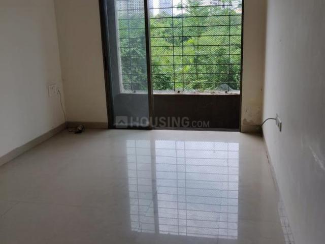 2 BHK Apartment in Kandivali East for rent Mumbai. The reference number is 20720393