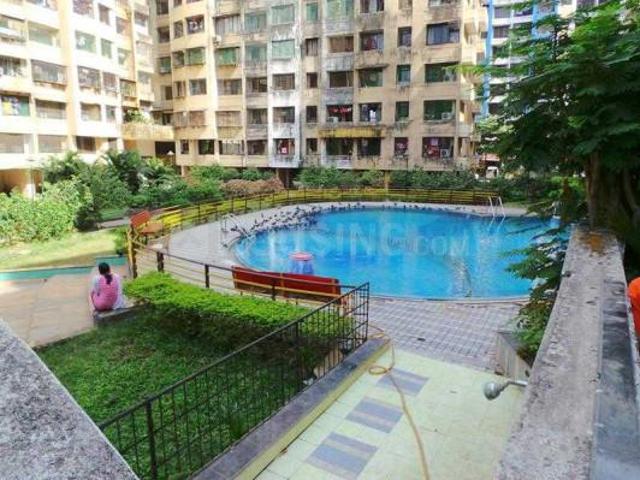2 BHK Apartment in Kandivali East for rent Mumbai. The reference number is 20751483
