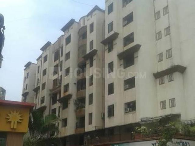 2 BHK Apartment in Kandivali East for rent Mumbai. The reference number is 20817339