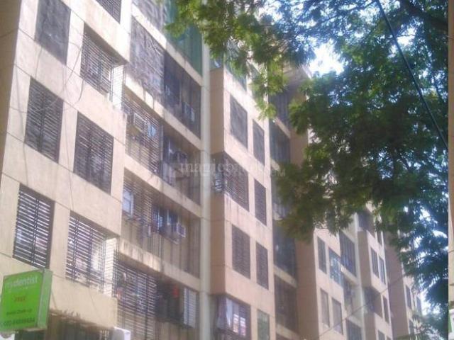2 BHK Apartment in Kandivali East for rent Mumbai. The reference number is 20827684
