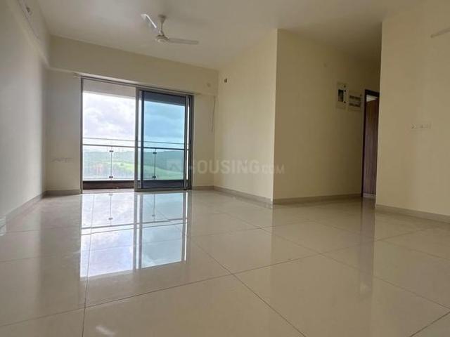 2 BHK Apartment in Kandivali East for rent Mumbai. The reference number is 20869694