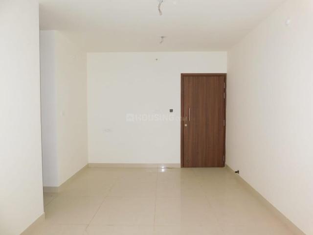 2 BHK Apartment in Kandivali East for rent Mumbai. The reference number is 21001213